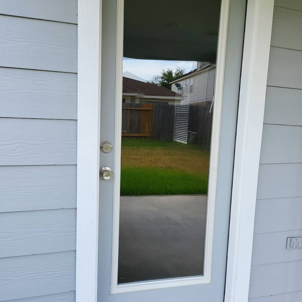 Champ Glass & Window Repair - Business Photo Gallery Image