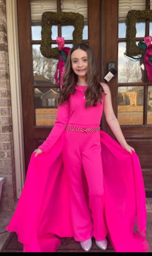 Lulu's Dress and Pageant Shop - Business Photo Gallery Image