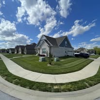 Euro Lawn & Tree Service - Business Photo Gallery Image